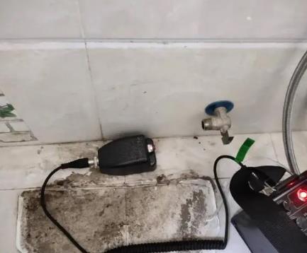 定远屋顶漏水维修公司分享下卫生间漏水的危害及解决方法